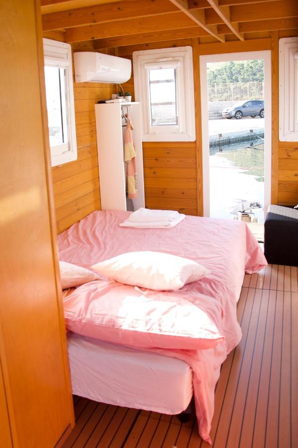 House Boat V Al Poetto 2 Pax Piu' 1 Appartement Cagliari Buitenkant foto